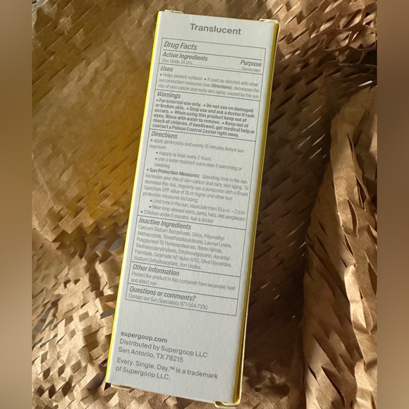 🆕 Supergoop (Re)setting Mineral Powder SPF 35 Translucent - Picture 5 of 5